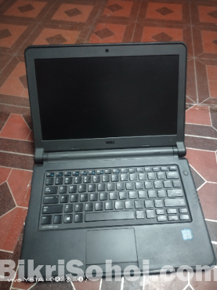 Dell core i3 4th gen Laptop